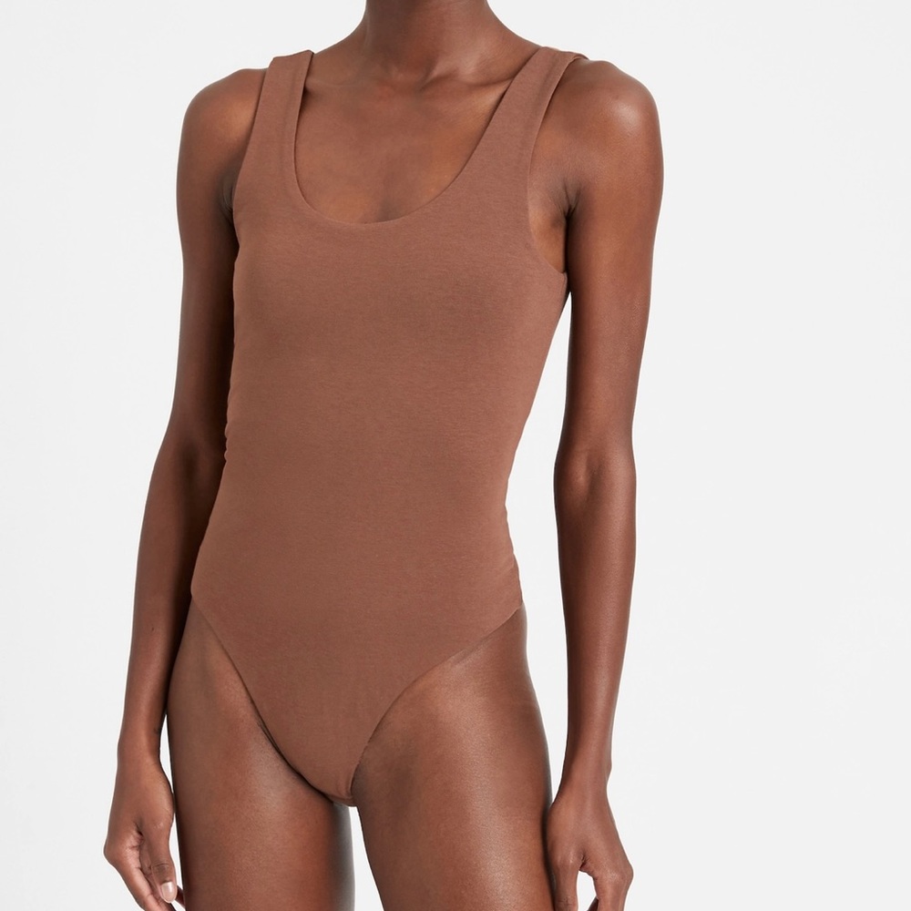 Banana Republic Petite Scoop Neck Thong Body Suit